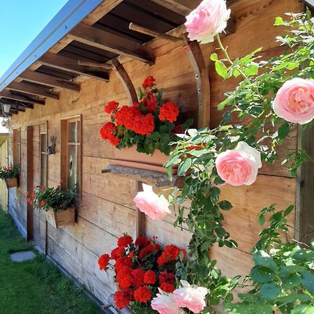 Appartamento Per Vacanze "Il Gelso" โรเวเรโต ภายนอก รูปภาพ